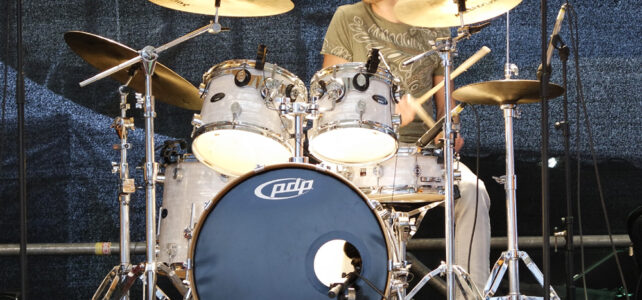 Kenakofestival 2017 und die Bands 2. schlagzeug für behinderte