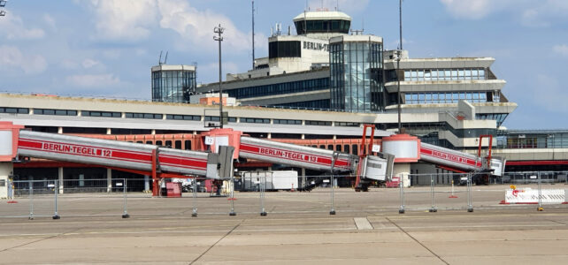 Berliner Flughafen Tegel – Berlin-Bangkok